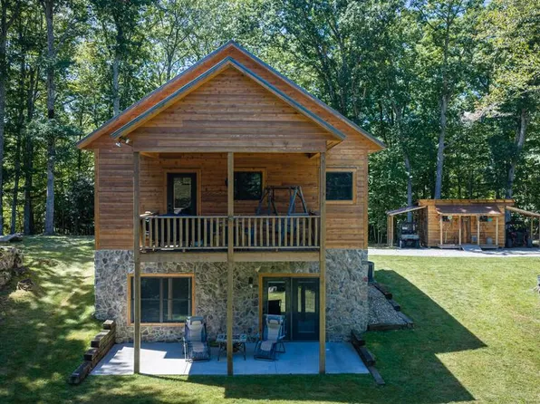 470 Rocky Top Ln, Independence, VA 24348