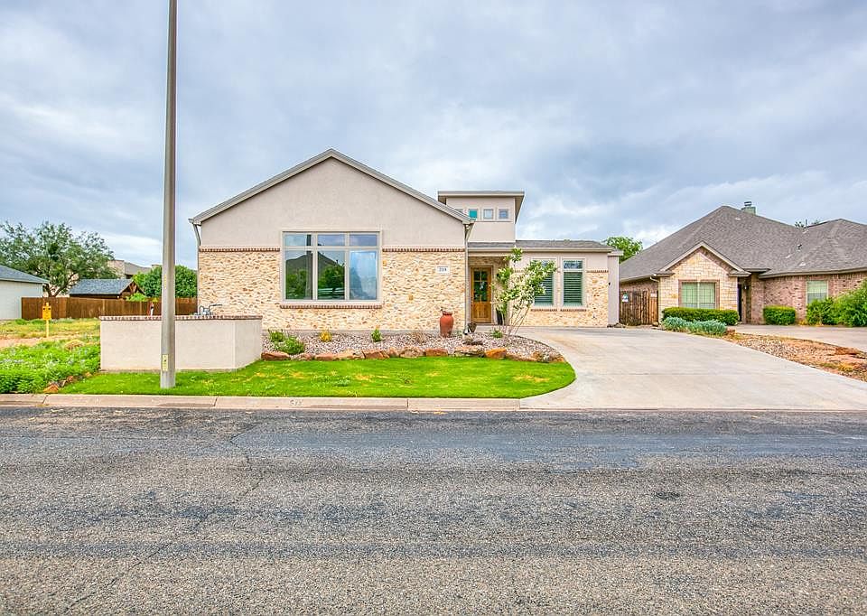 1st image of 2118 Valleyview Dr