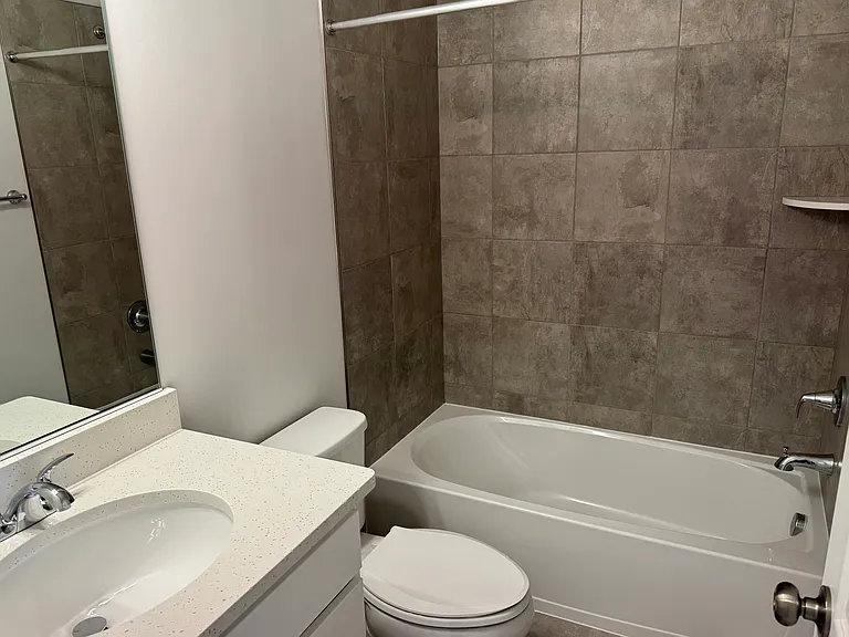 Hall Full Bathroom