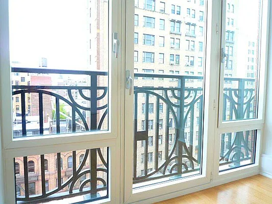 Rented by New York Residence | media 17