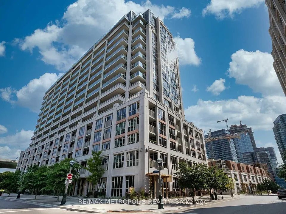 35 Bastion St #125