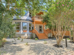 1904 E 16th St, Austin, TX 78702