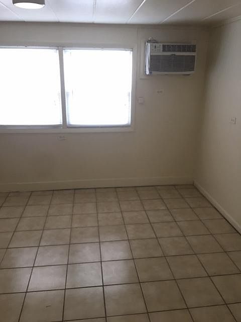 1st image of 3822 25th Ave APT 10