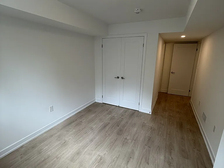 42 Lowes Rd W #115 — Photo 11
