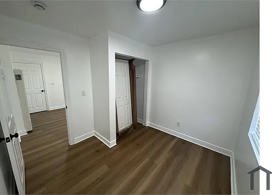 119 W Century Blvd — Photo 12