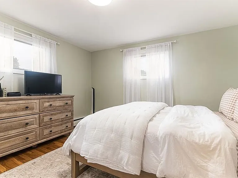 25 Stony Brook Dr — Photo 18