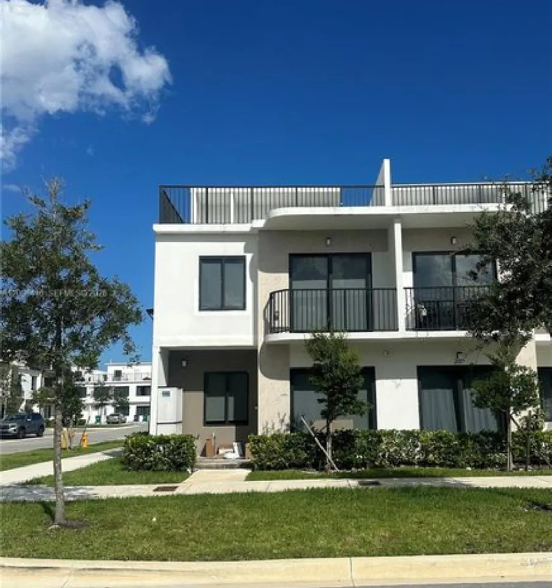 26115 SW 145th Ct — Photo 1