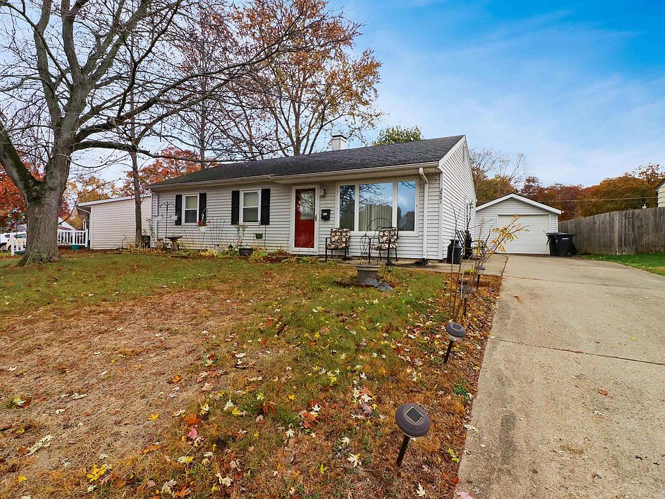 1st image of 2501 Robinwood Dr
