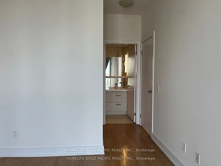128 Fairview Mall Dr #1102 — Photo 14