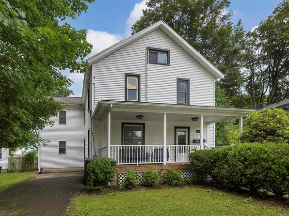 316 Meadville St, Edinboro, PA 16412