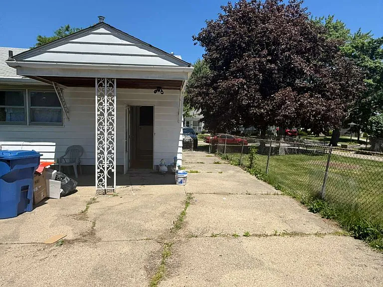 7544 Wood Ave — Photo 14