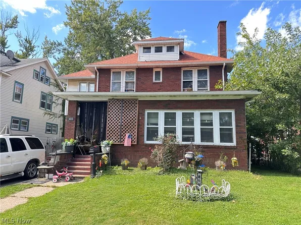 810 Woodbine Ave SE, Warren, OH 44484