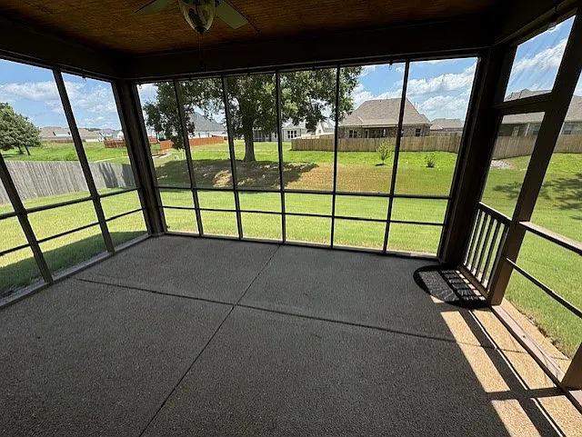 6438 Anglia Valley Dr — Photo 20
