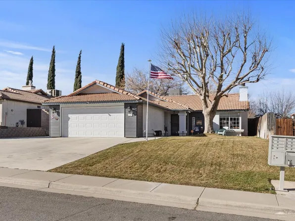 1149 Redwood Ct, Tehachapi, CA 93561