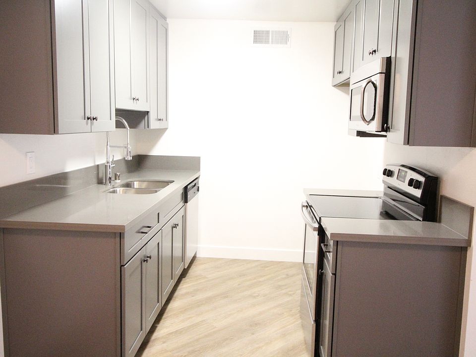 1st image of 5333 Russell Ave #1104
