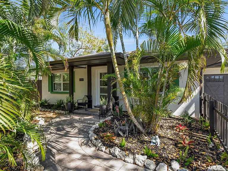 510 N Osprey Ave — Photo 4