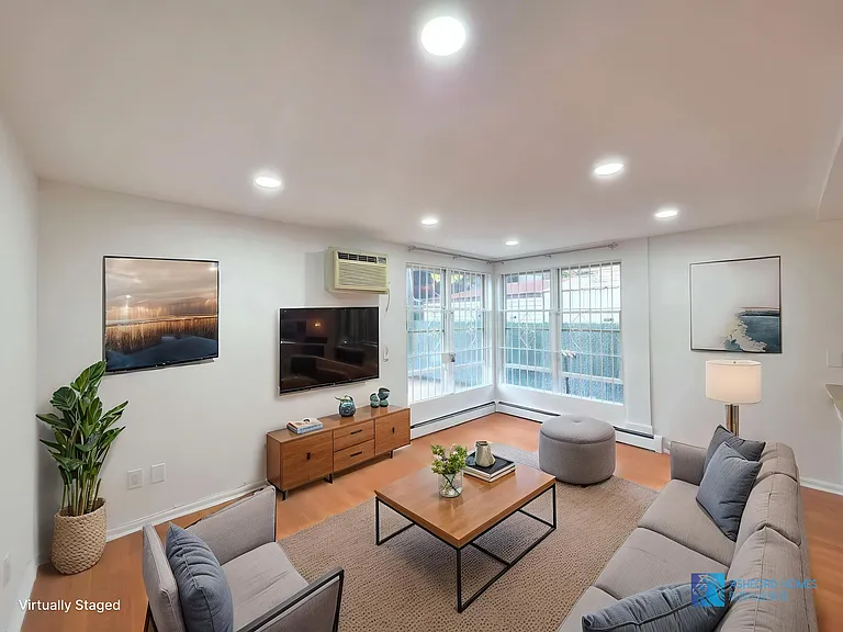 177 Bay 49 St #2A — Photo 2