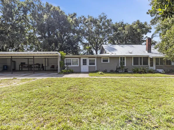 3395 Kyzer St, Mims, FL 32754