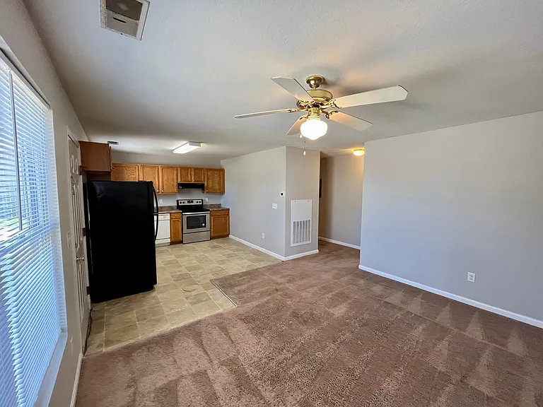 1619 RT Dunn Drive — Photo 23
