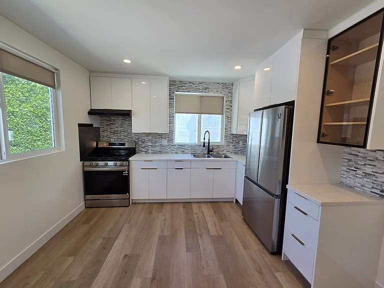 14929 Titus St #A — Photo 2