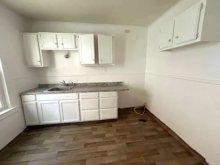 38 Goulding Ave #1 — Photo 7