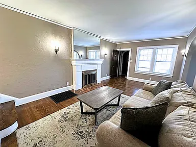 760 Chamberlain Pl — Photo 6