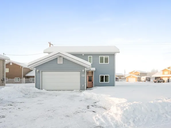 2676 Stryker Loop, North Pole, AK 99705