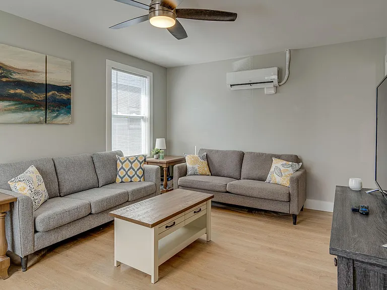 1214 Pennock Ave #1 — Photo 7