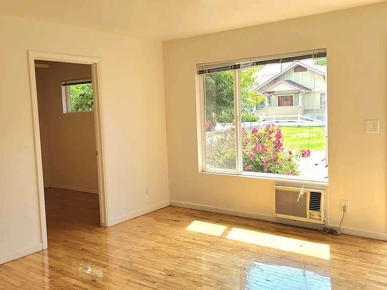 Living Room - Big Picture Window