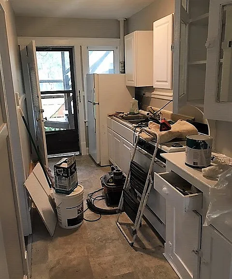 Valentine Place Apartments — Photo 70