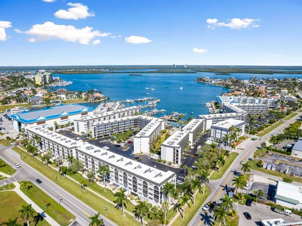 1007 Anglers Cv #J302, Marco Island, FL 34145