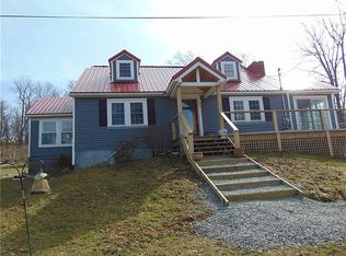 142 Center Loop Rd, Jefferson, PA 15344