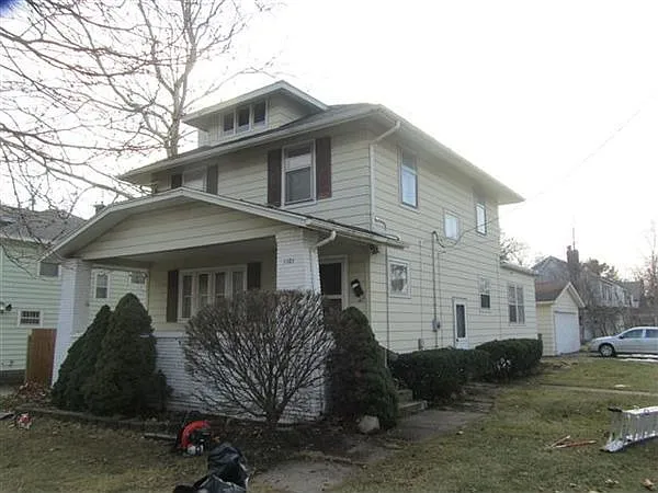 1101 Fuller Ave SE photo 1