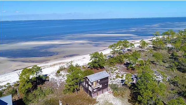 1st image of 759 Bayside Dr