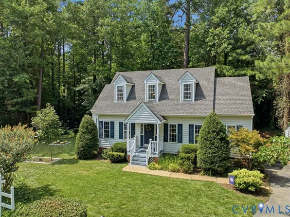 30 Muirfield Green Ln, Midlothian, VA 23112