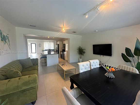3rd image of 7532 Hispanola Ave