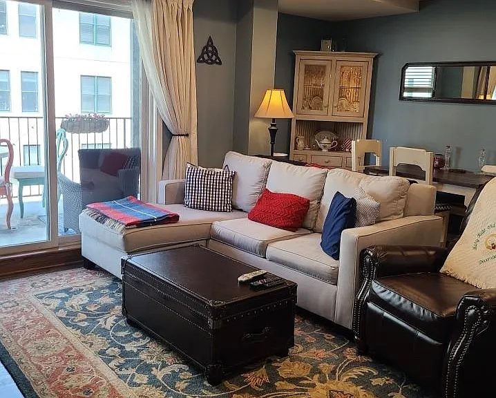 920 Jefferson St #404 — Photo 1