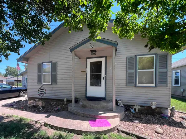 1522 N Van Buren St, Hutchinson, KS 67501