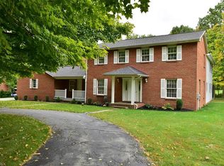 789 Carriage Hill Dr, Salem, OH 44460