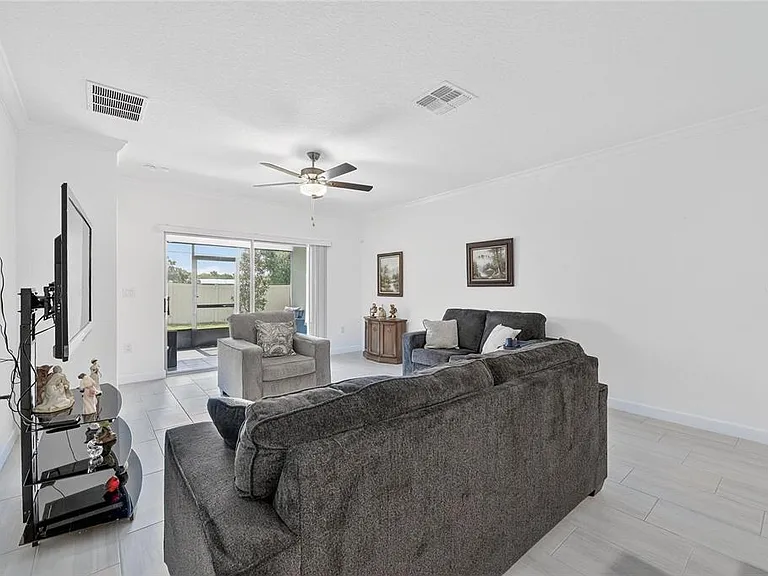 17334 Holly Well Ave — Photo 10