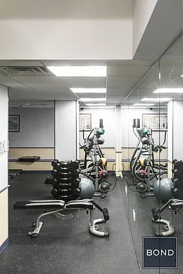 Rented by Bond New York | media 20