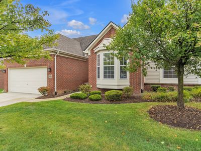 1134 Andover Cir, Walled Lake, MI, 48390