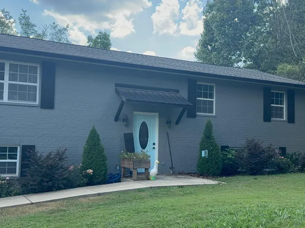 6314 John May Dr, Knoxville, TN 37921