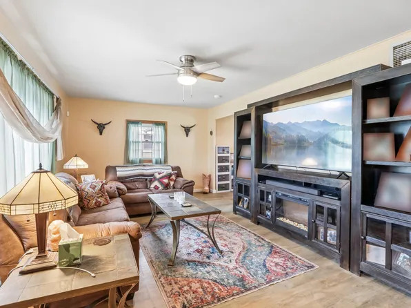 248 N Oxford Valley Rd, Fairless Hills, PA 19030