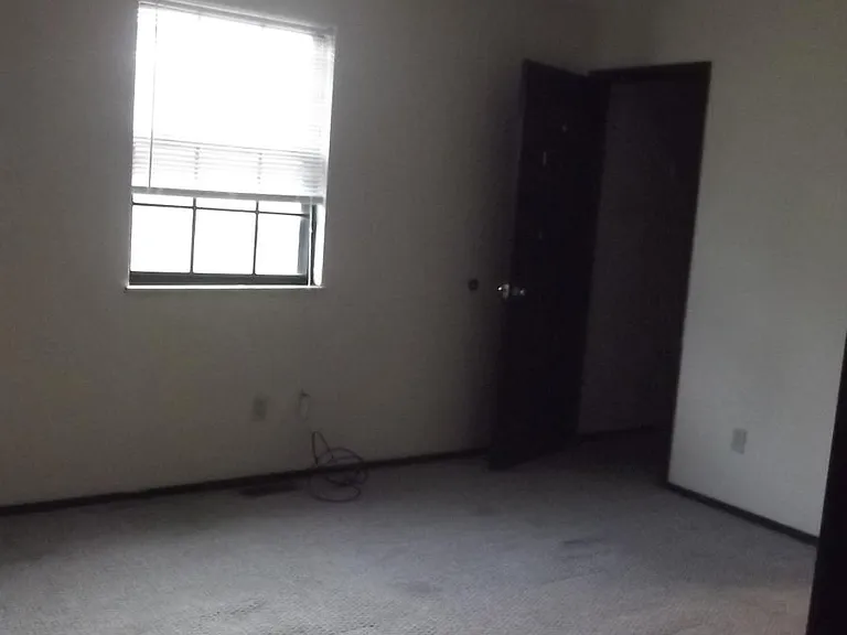 186 Liberty Dr — Photo 13