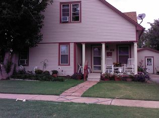 209 E Cypress St, Altus, OK 73521