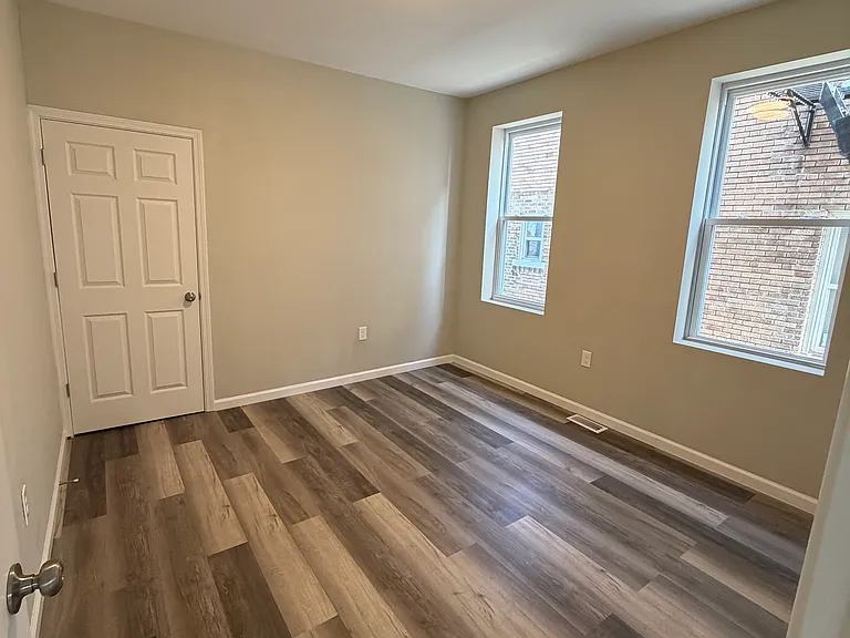 537 Prospect Pl #1 — Photo 9