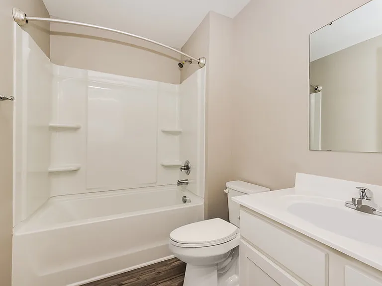 106 Norwich Ct — Photo 16
