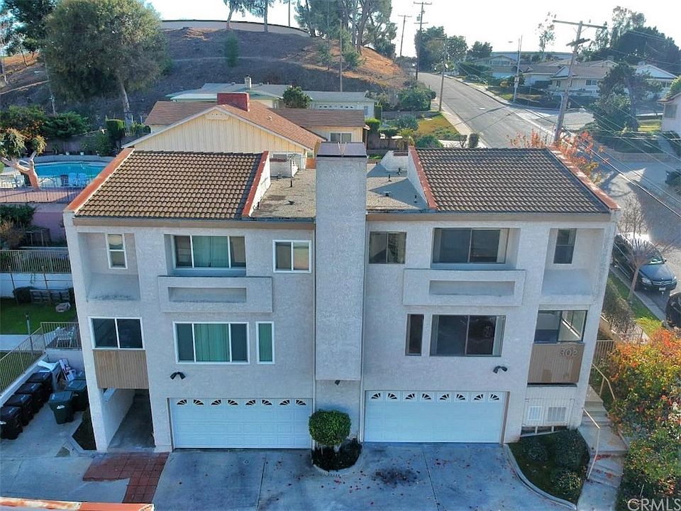 1st image of 302 Mooney Dr #A