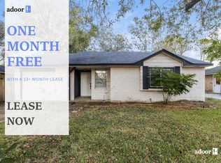 311 Brigadoon Ln, Friendswood, TX 77546